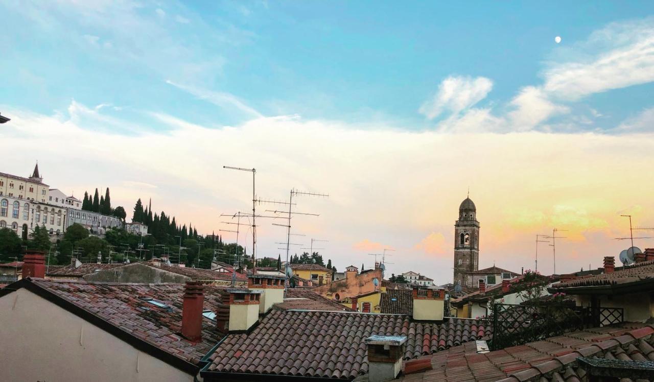 Apartamento Letters To Juliet Verona Exterior foto